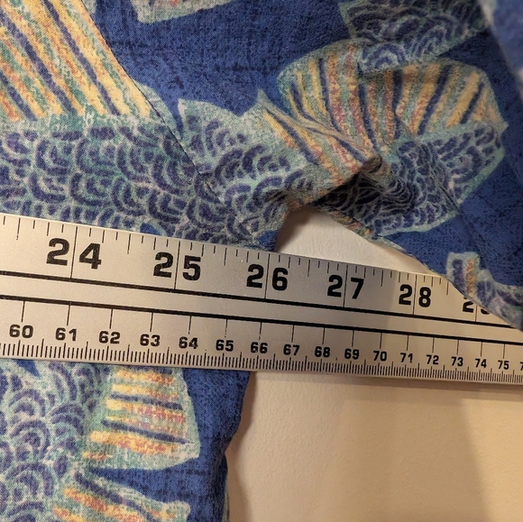 Tori Richard Made In Hawaii Tropical Patterened Button Up T Shirt - Picture 10 of 11